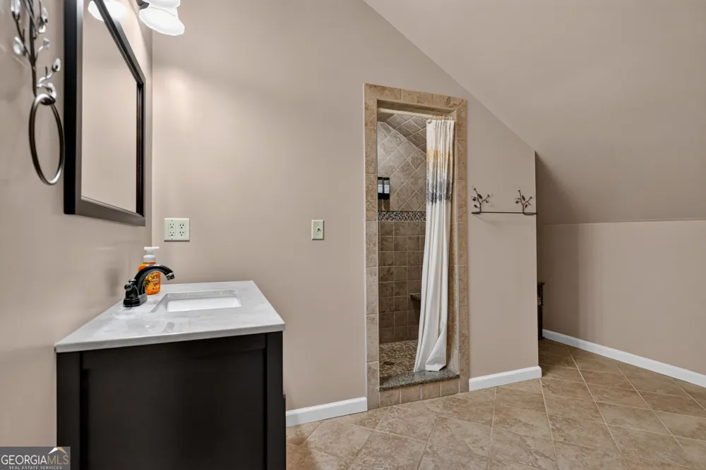 697 John Lovelace RD LaGrange, GA 30241