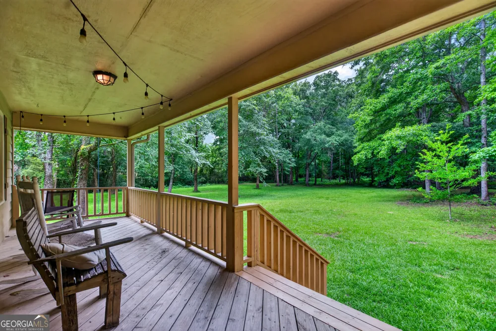 697 John Lovelace RD LaGrange, GA 30241