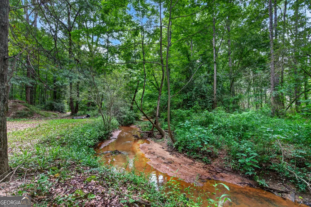 697 John Lovelace RD LaGrange, GA 30241