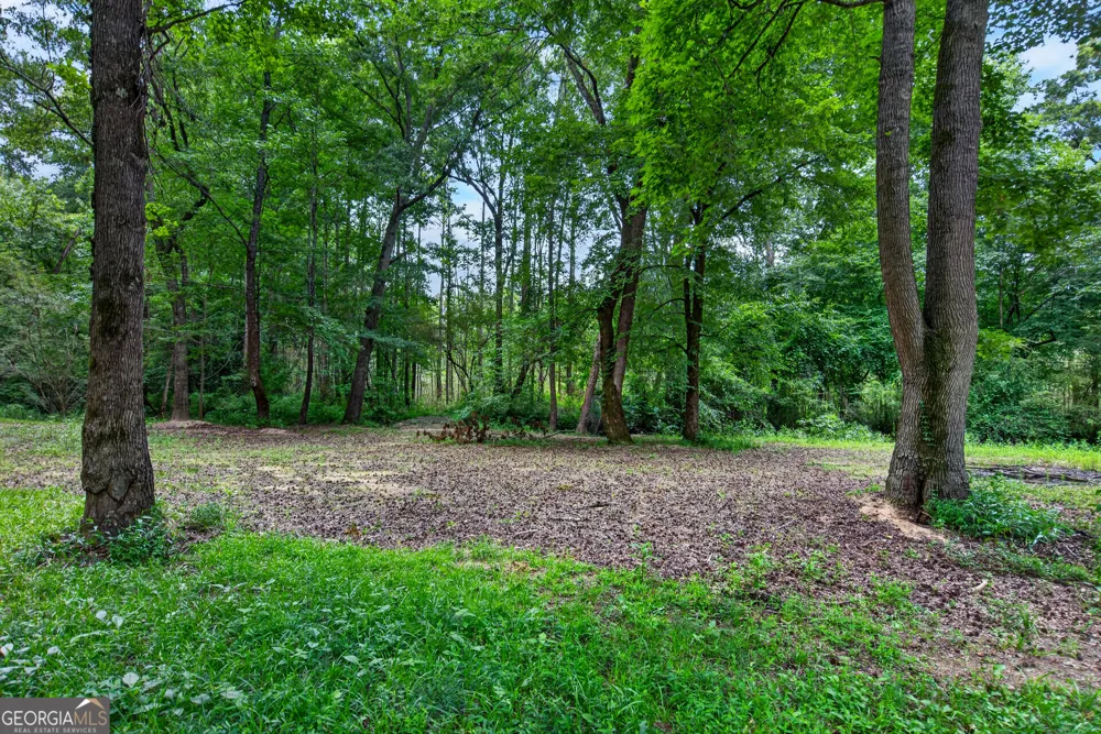 697 John Lovelace RD LaGrange, GA 30241