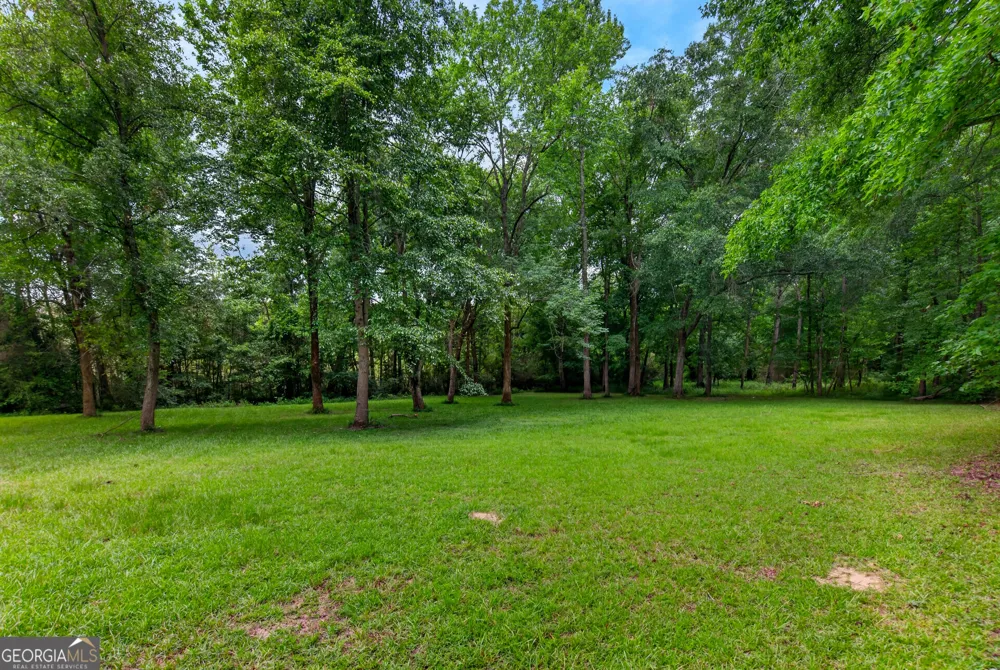 697 John Lovelace RD LaGrange, GA 30241