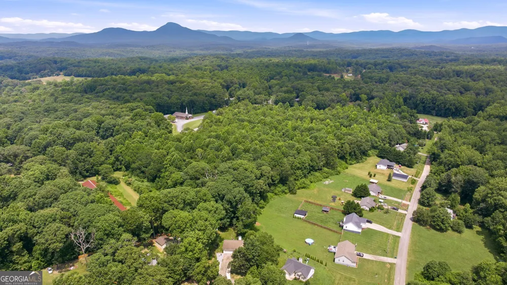 126 Windchime CIR Demorest, GA 30535