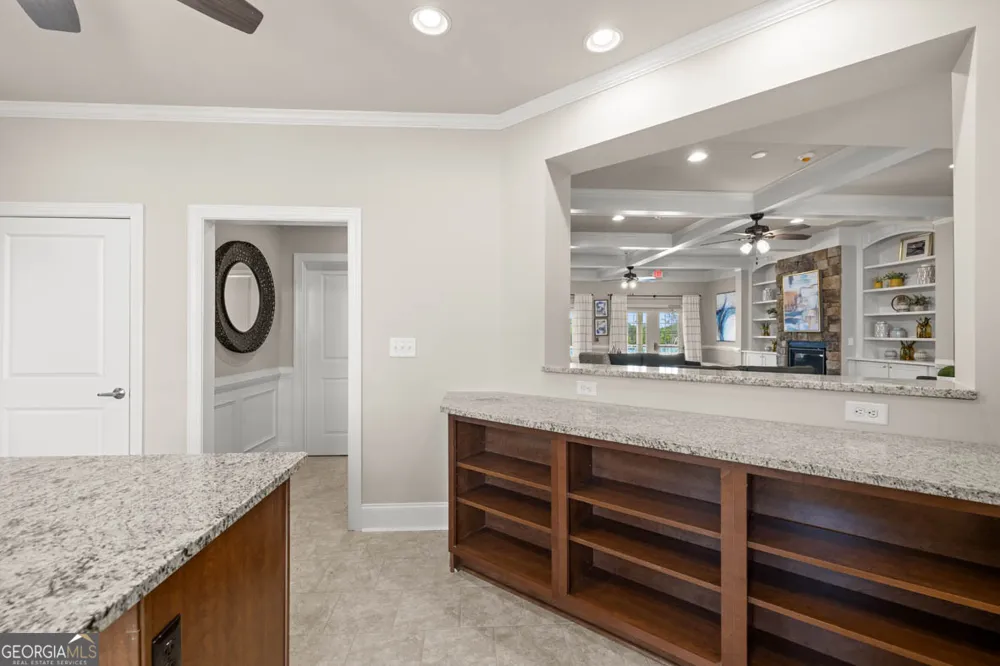 539 Abbott RD Statham, GA 30666