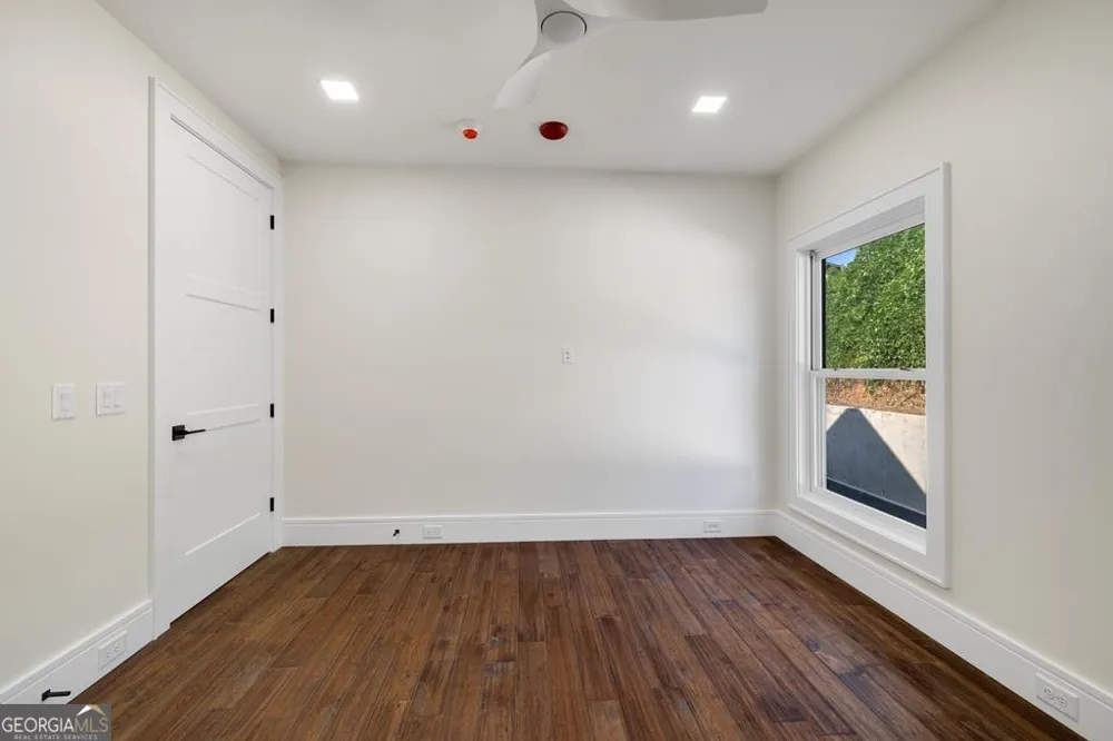 1281 E Main ST Blue Ridge, GA 30513