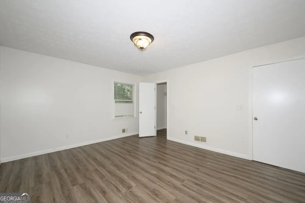 2100 Whitebluff WAY NE Buford, GA 30519