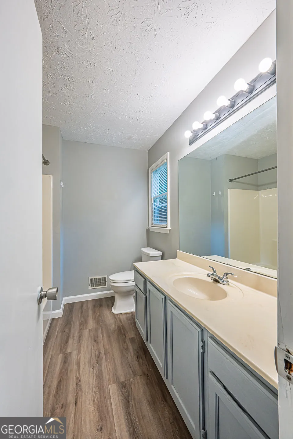2100 Whitebluff WAY NE Buford, GA 30519
