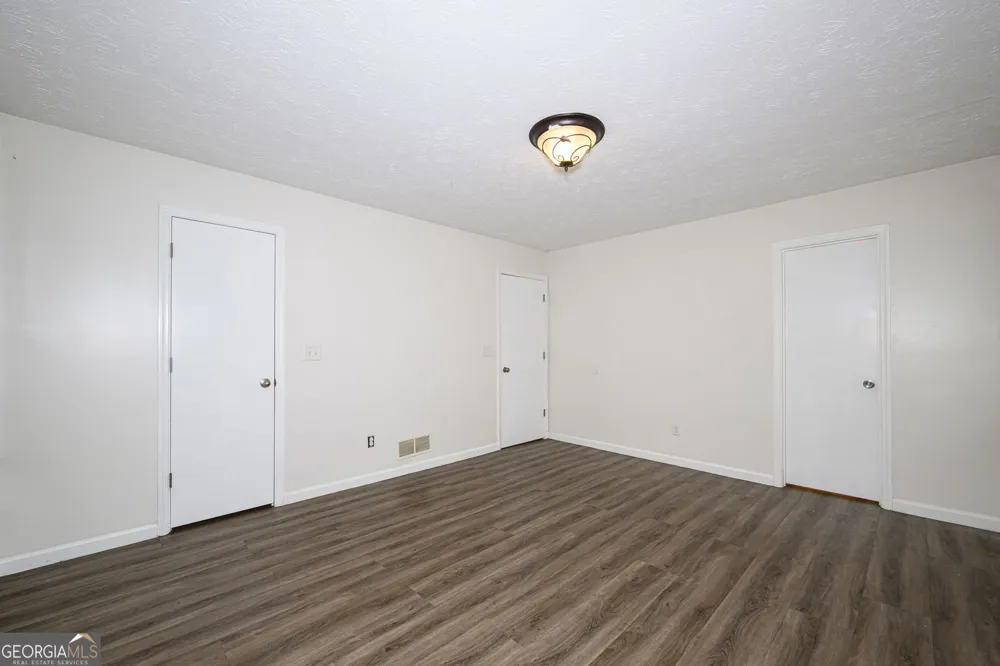 2100 Whitebluff WAY NE Buford, GA 30519