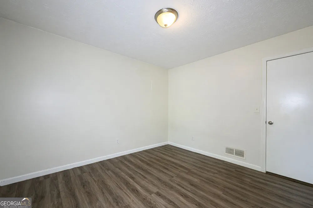 2100 Whitebluff WAY NE Buford, GA 30519