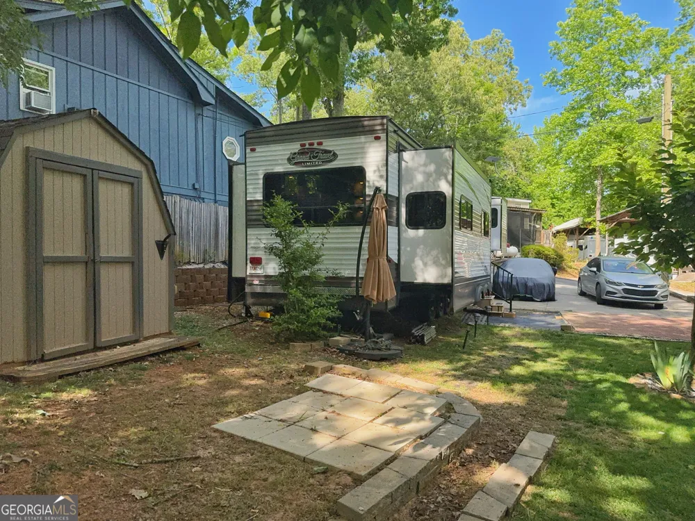 1085 Mountain Shadows DR Cleveland, GA 30528