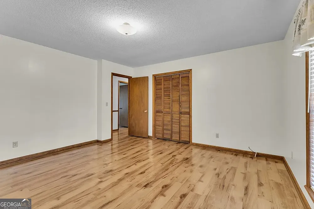 6501 Harley TRL Blackshear, GA 31516