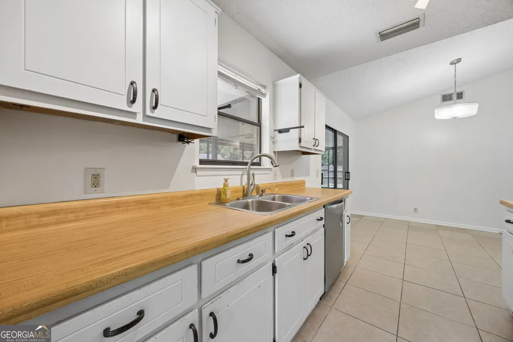 158 Dogwood CIR St. Marys, GA 31558