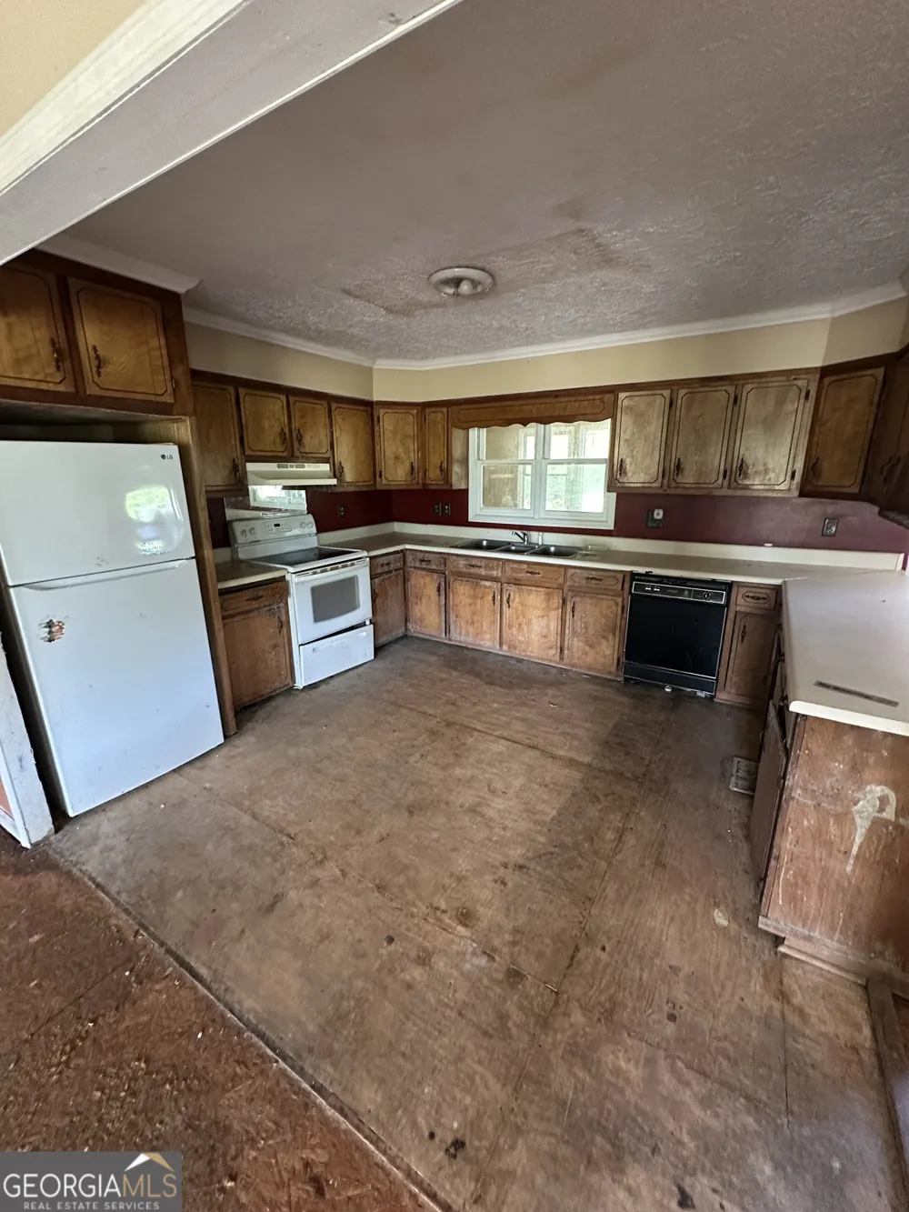 3891 Hogansville RD LaGrange, GA 30241