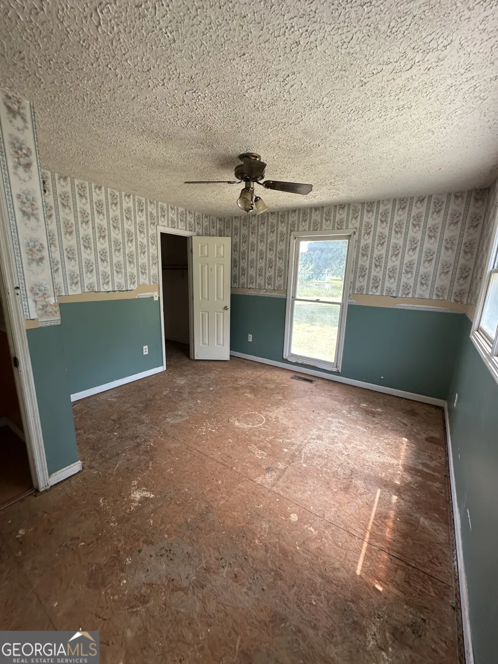 3891 Hogansville RD LaGrange, GA 30241