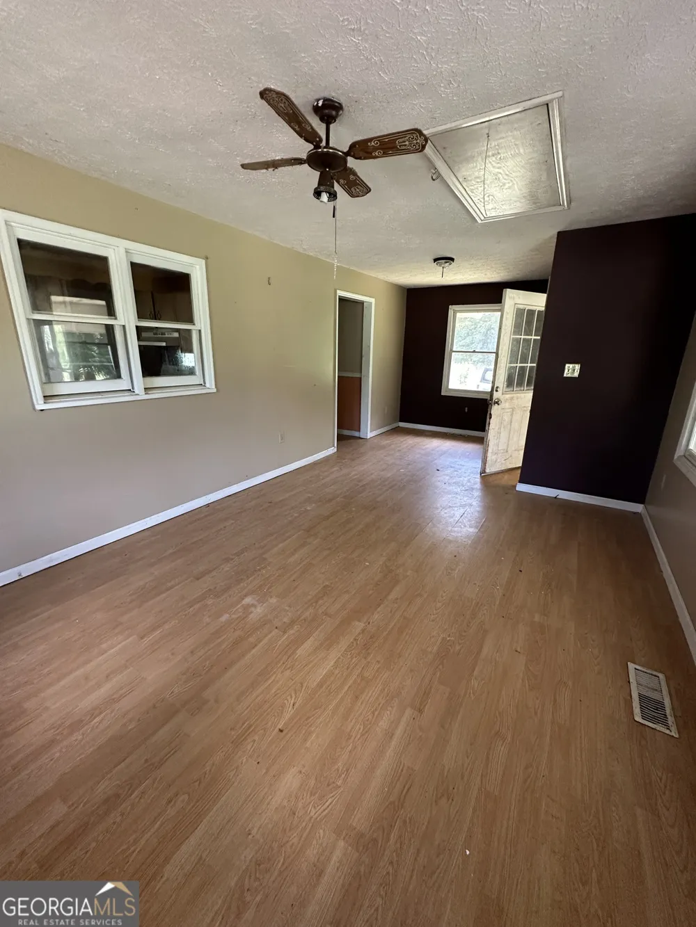 3891 Hogansville RD LaGrange, GA 30241