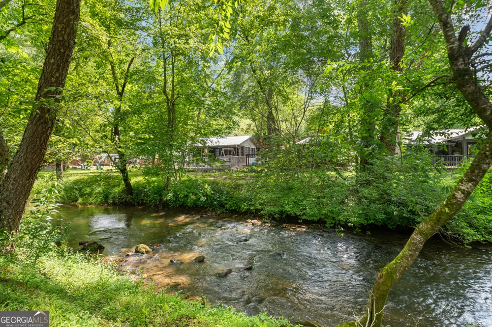 496 Hidden Valley RD Cleveland, GA 30528