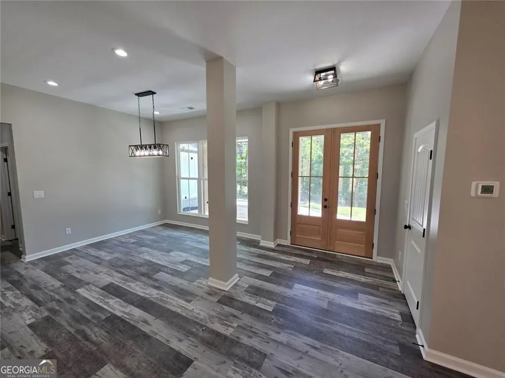 352 Oak TRCE W Jasper, GA 30143