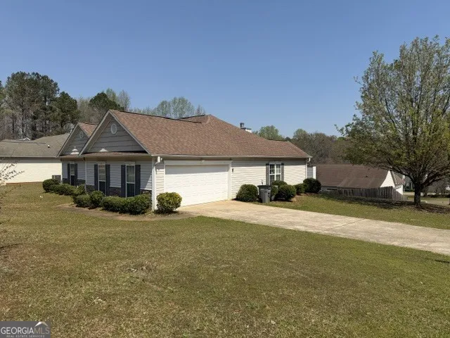 100 Deer Creek DR LaGrange, GA 30240