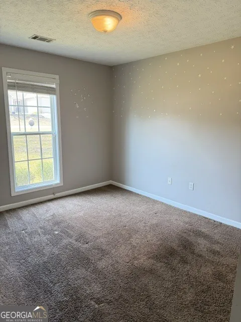 100 Deer Creek DR LaGrange, GA 30240