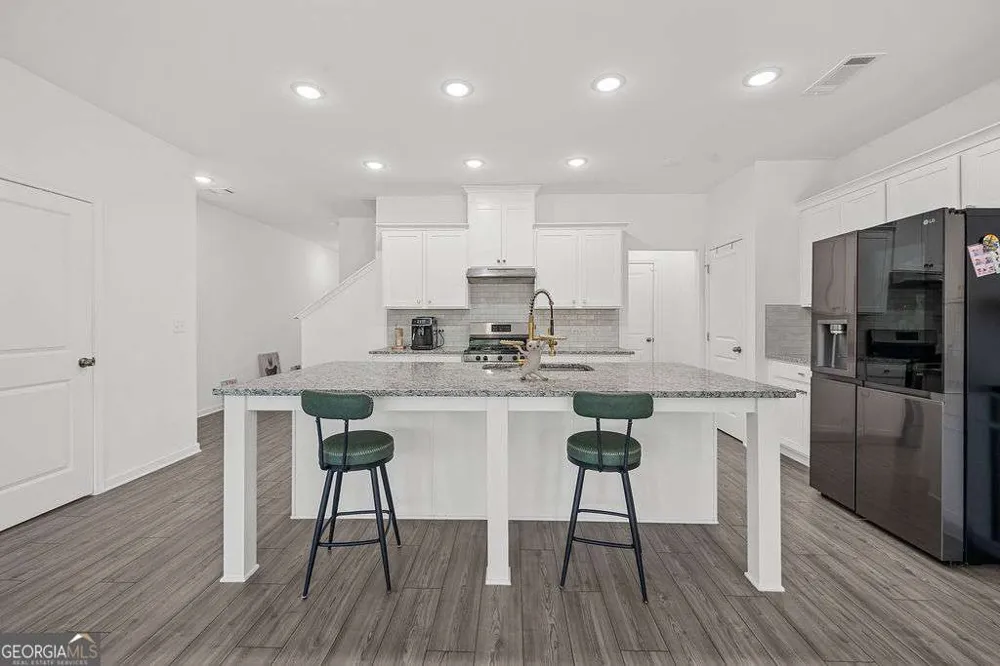 922 Edwin LN Sugar Hill, GA 30518