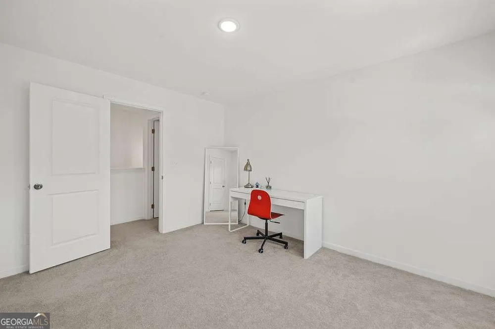 922 Edwin LN Sugar Hill, GA 30518