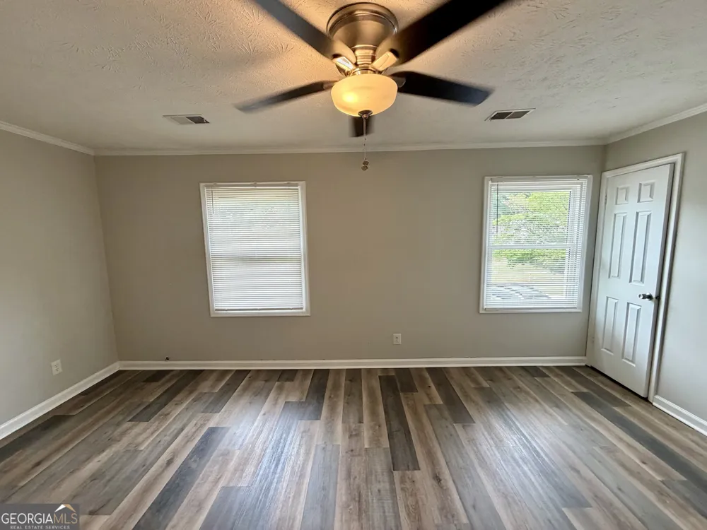 397 Patrick Henry CT Riverdale, GA 30274
