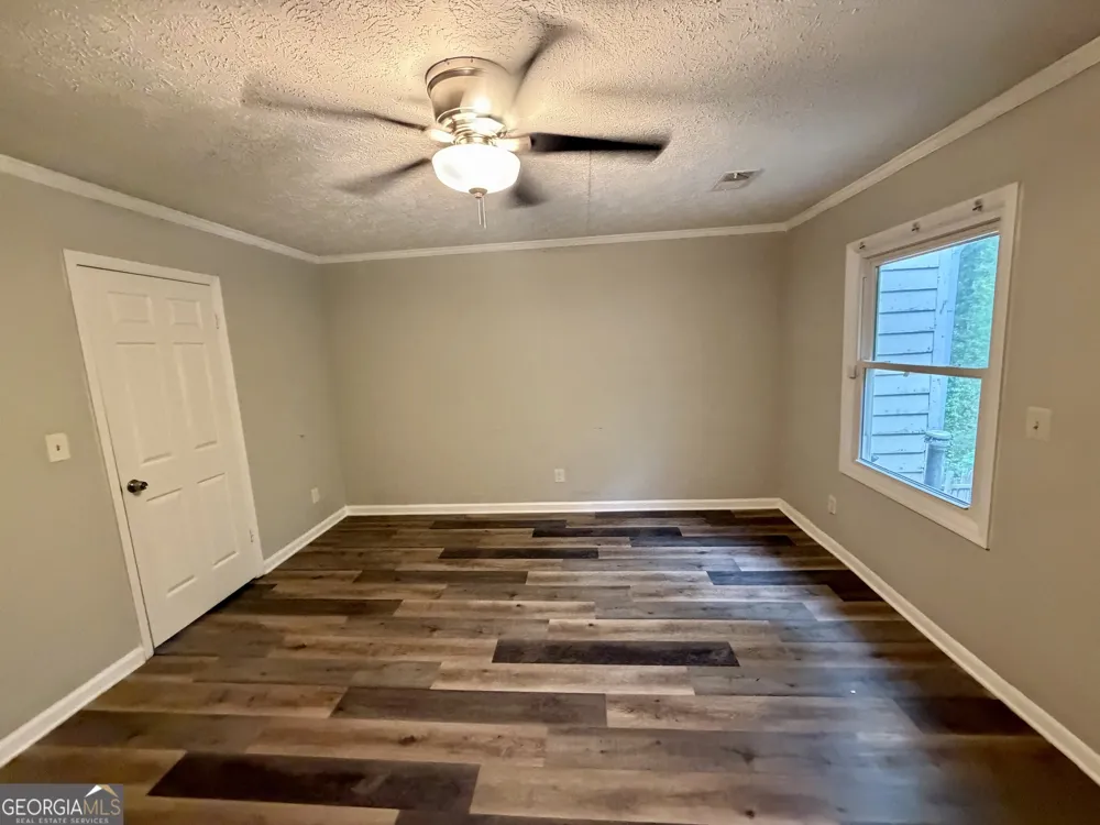 397 Patrick Henry CT Riverdale, GA 30274