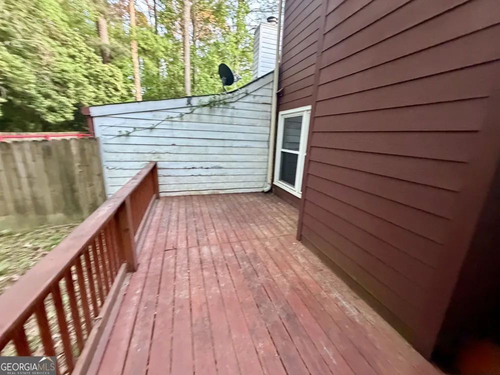 397 Patrick Henry CT Riverdale, GA 30274