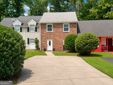 397 Patrick Henry CT