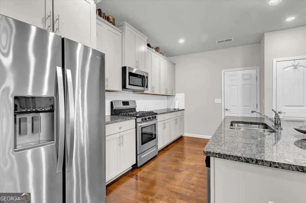 810 Codex DR Fairburn, GA 30213