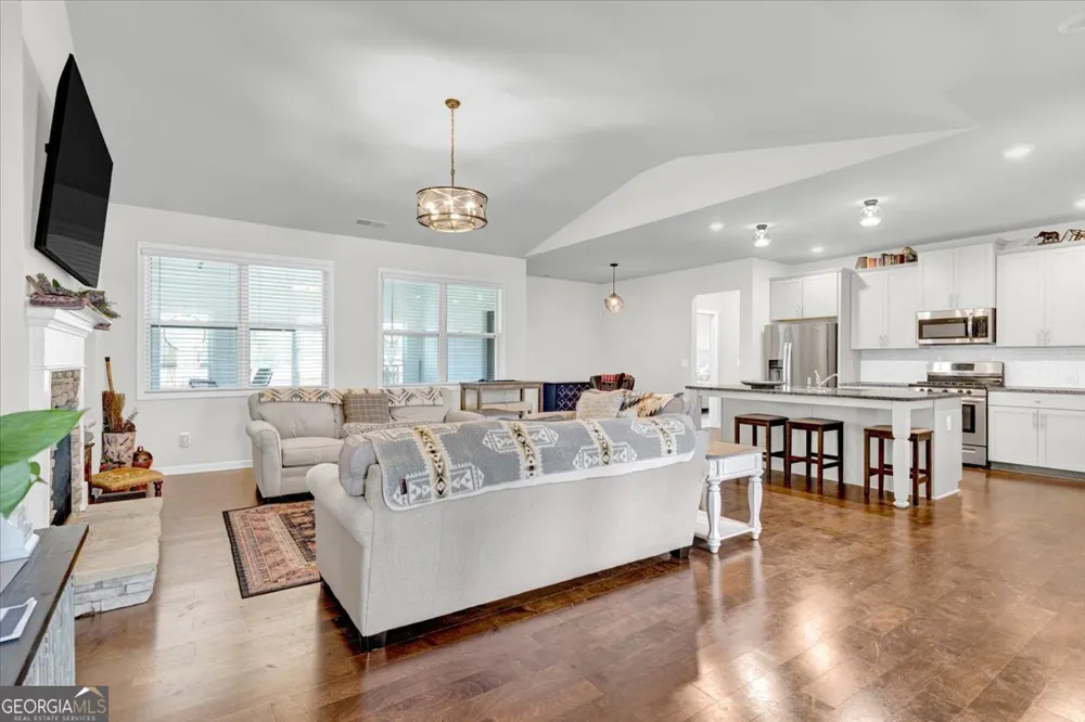 810 Codex DR Fairburn, GA 30213