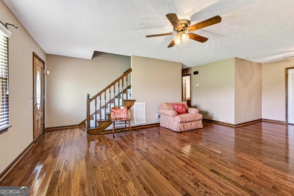 114 Marlow RD Maysville, GA 30558