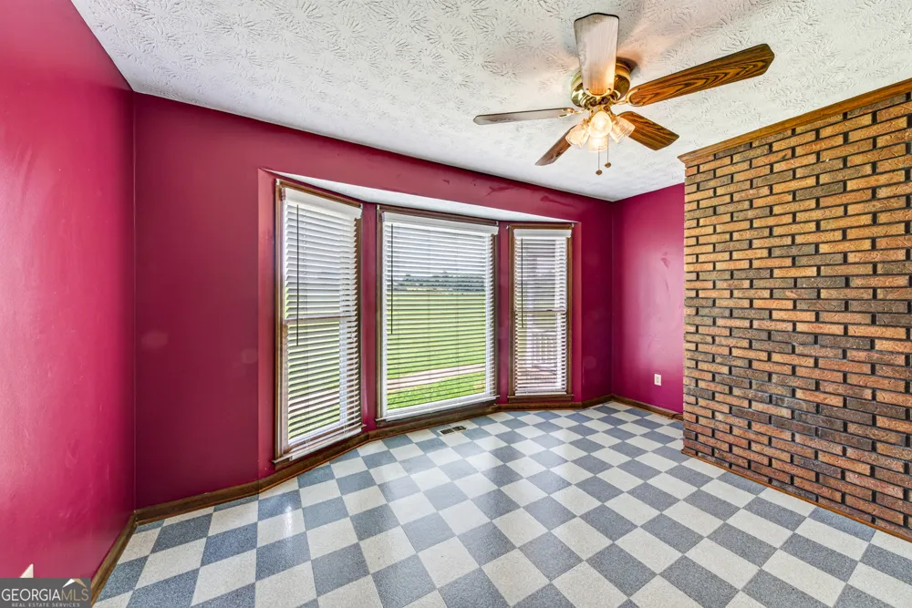 114 Marlow RD Maysville, GA 30558