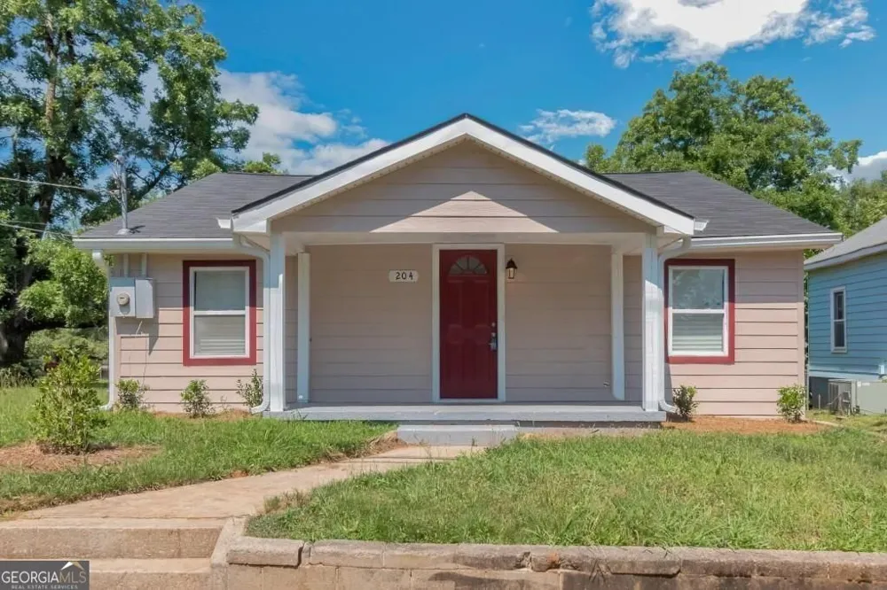 204 Mill ST Barnesville, GA 30204