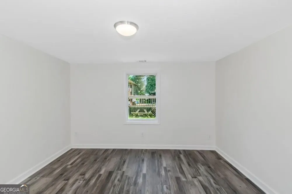 204 Mill ST Barnesville, GA 30204