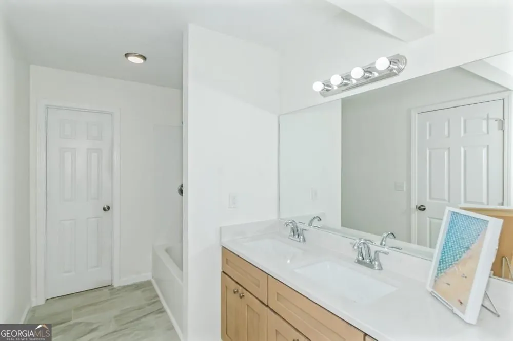 204 Mill ST Barnesville, GA 30204