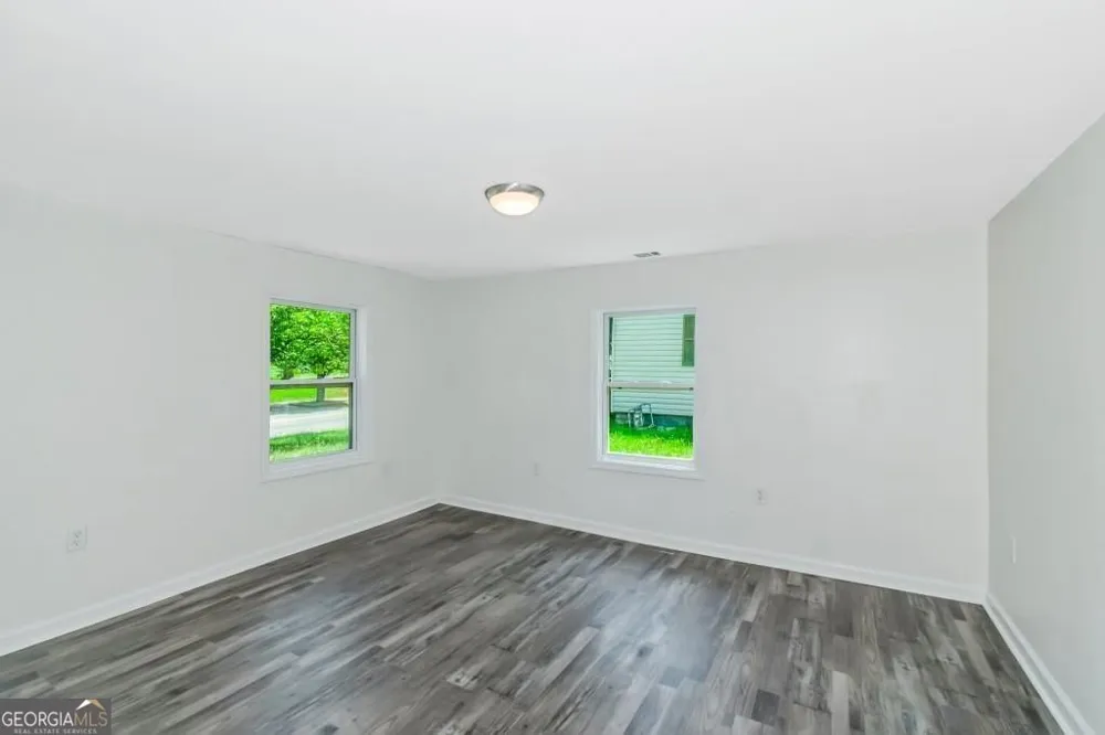 204 Mill ST Barnesville, GA 30204