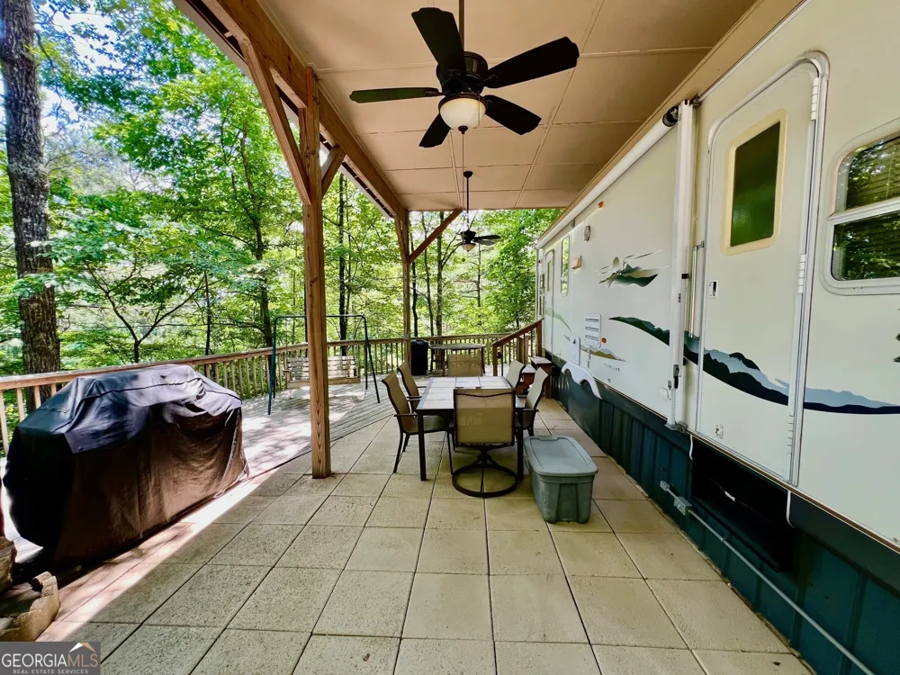 28 11th ST Ellijay, GA 30540
