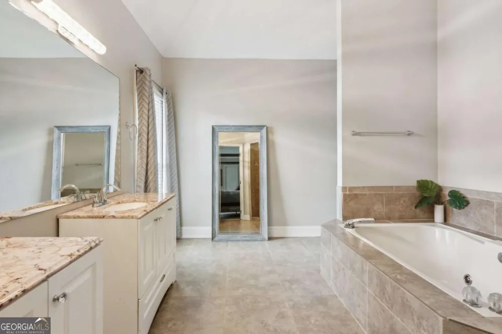 1210 Swan Mill CT Suwanee, GA 30024