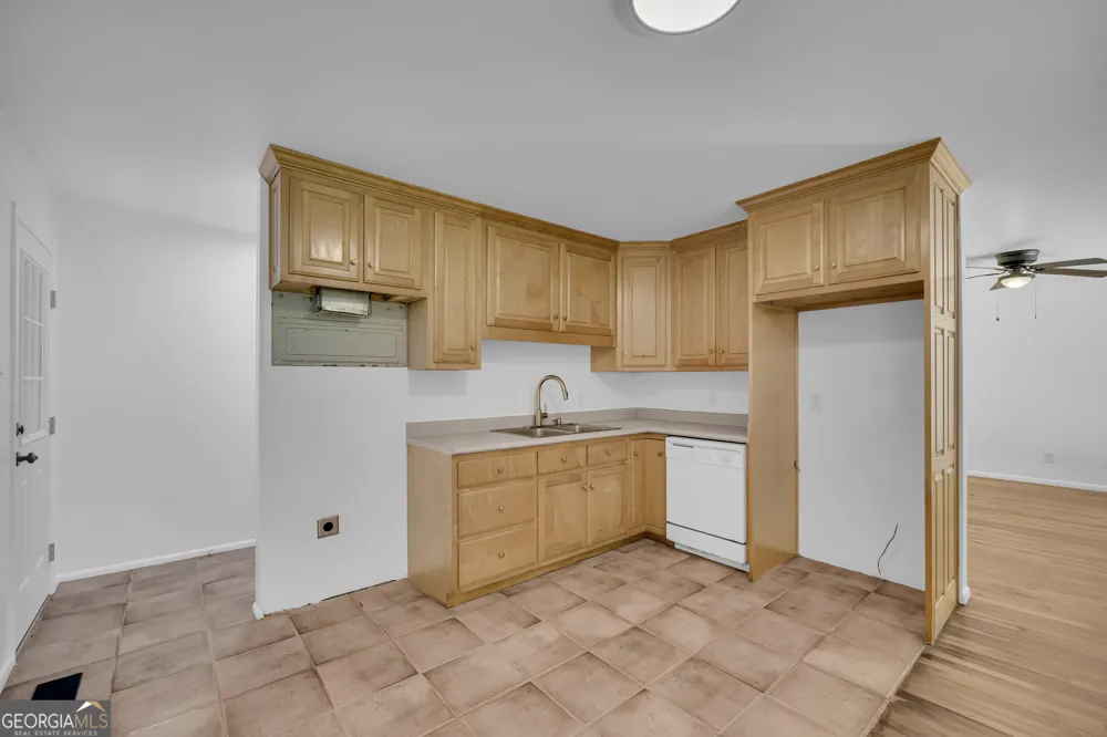 295 Vista DR Athens, GA 30605