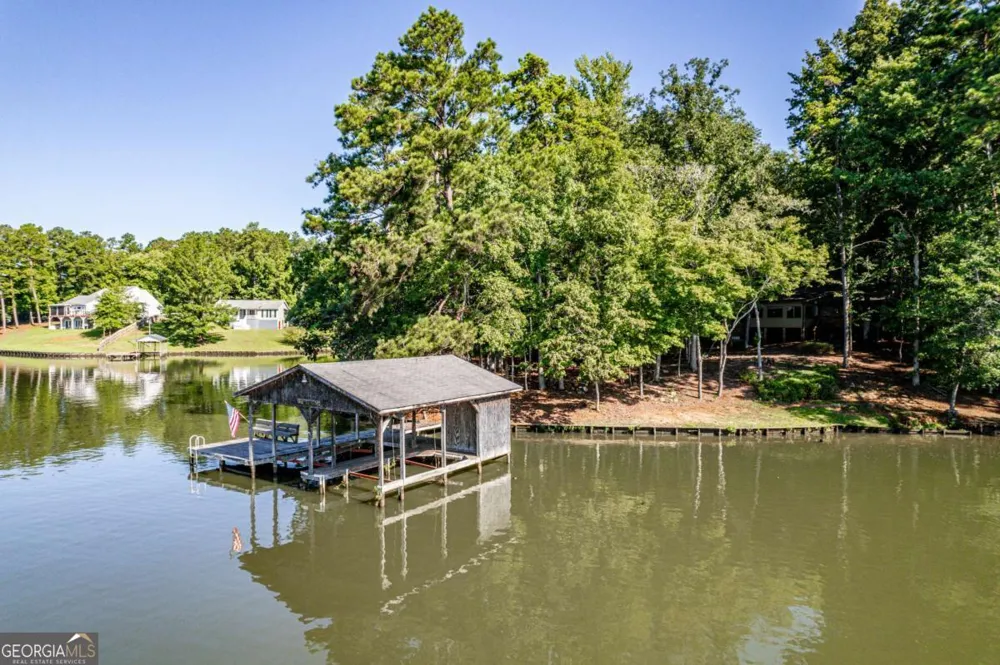 188 South Steel Bridge RD SE Eatonton, GA 31024