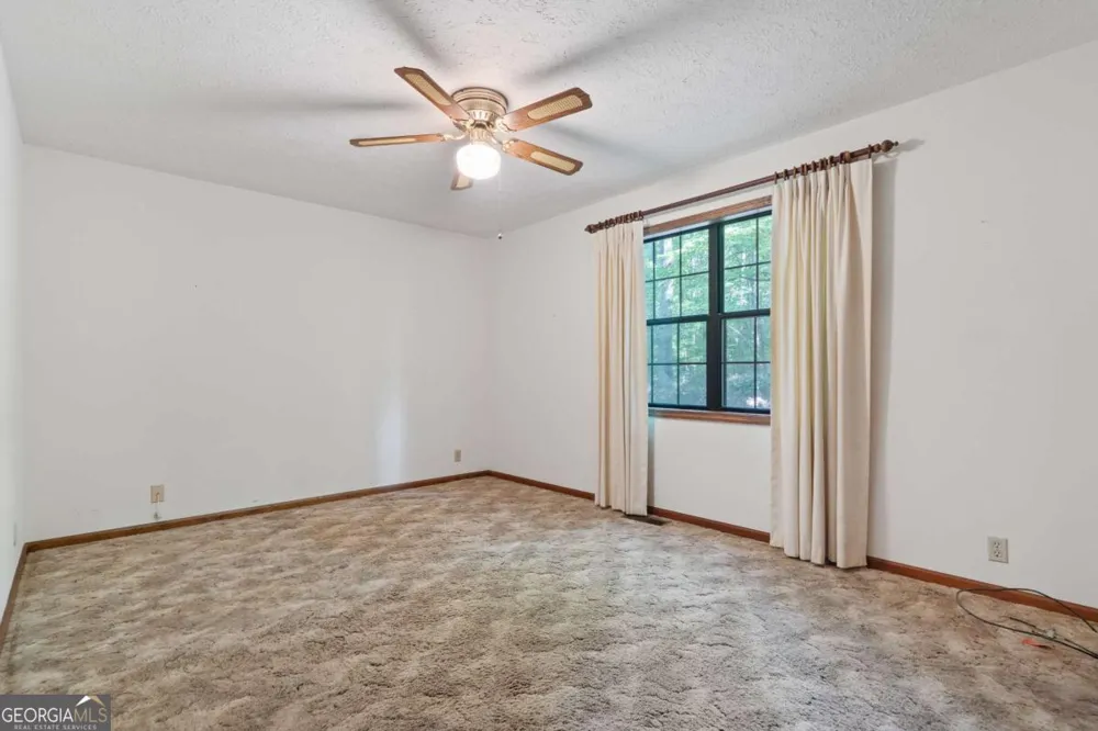 188 South Steel Bridge RD SE Eatonton, GA 31024