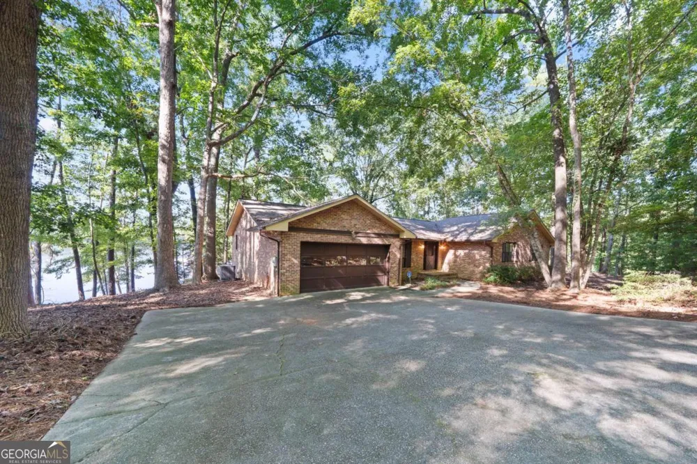 188 South Steel Bridge RD SE Eatonton, GA 31024