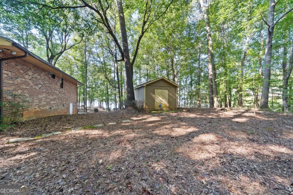 188 South Steel Bridge RD SE Eatonton, GA 31024