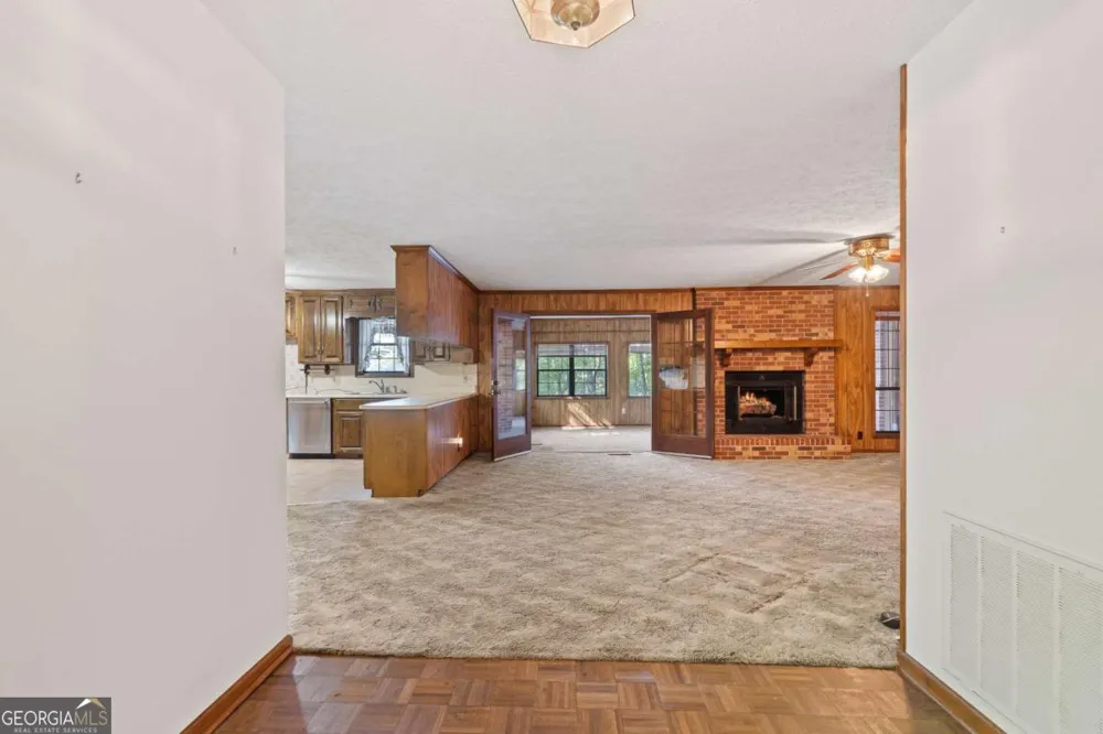 188 South Steel Bridge RD SE Eatonton, GA 31024