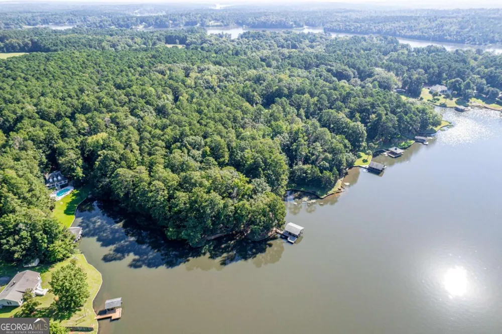 188 South Steel Bridge RD SE Eatonton, GA 31024
