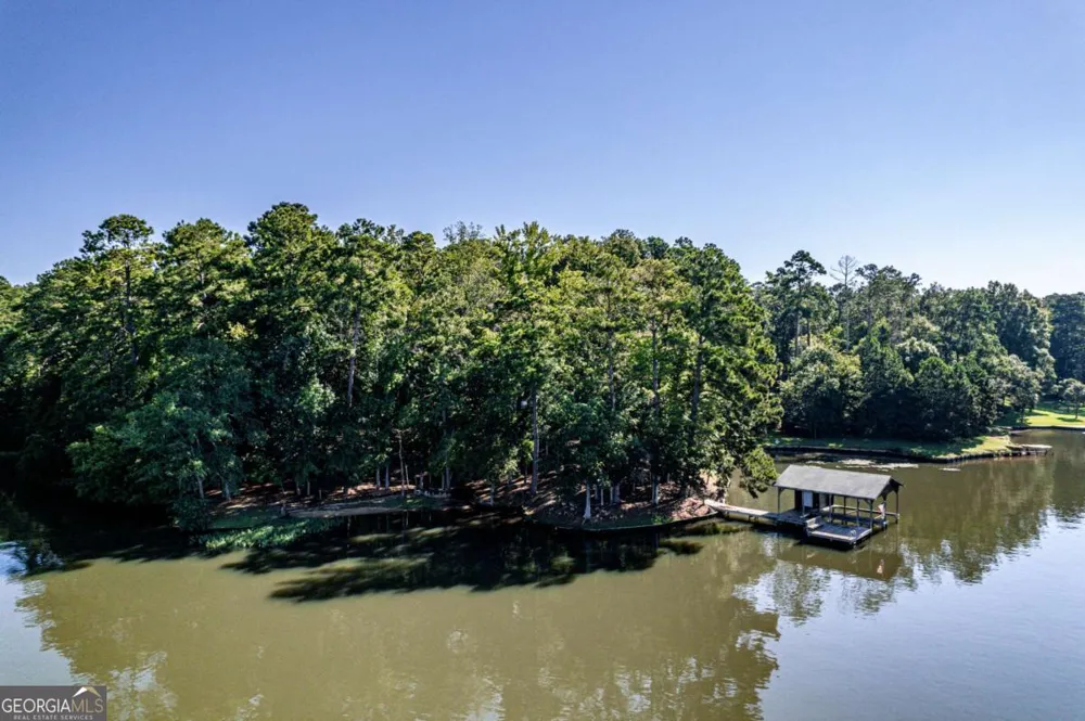 188 South Steel Bridge RD SE Eatonton, GA 31024