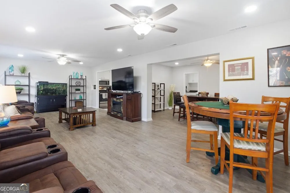 607 Mack DR Valdosta, GA 31602