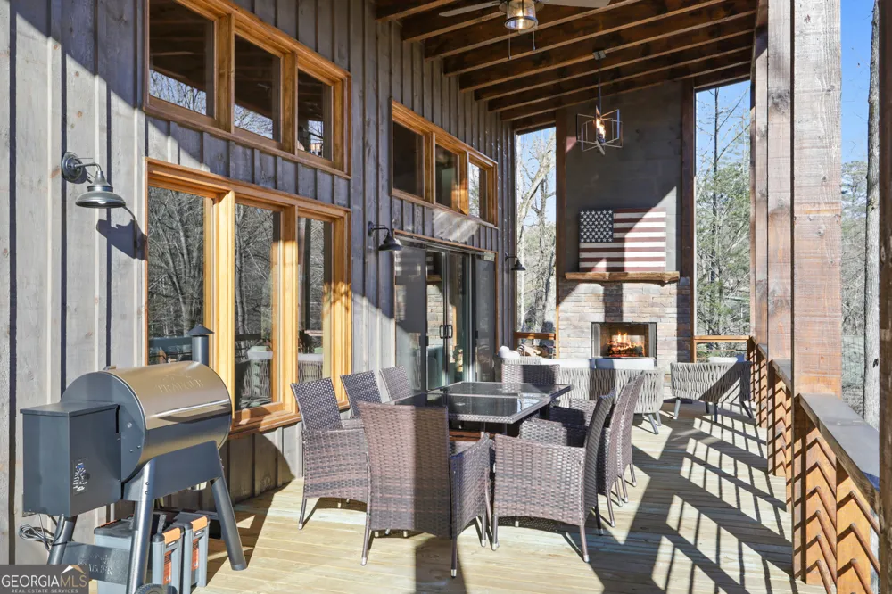 224 Woodland TRL Epworth, GA 30541