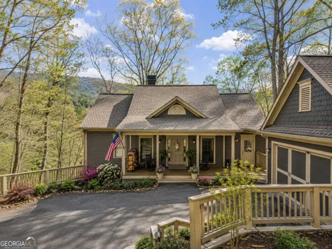 1458 Valley View DR