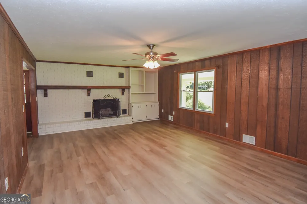 12394 Ga Highway 109 Meansville, GA 30256